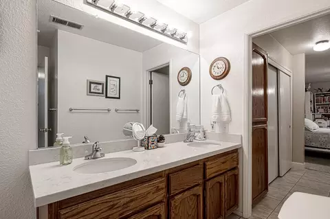 1107 Cedar Creek Dr #20, Modesto, CA 95355 photo 20