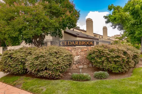 1107 Cedar Creek Dr #20, Modesto, CA 95355 photo 3