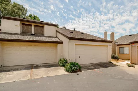 1107 Cedar Creek Dr #20, Modesto, CA 95355 photo 2
