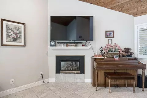 1107 Cedar Creek Dr #20, Modesto, CA 95355 photo 14