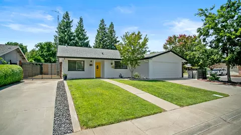 Exterior - 788 Hill Place St, Winters, CA 95694 photo 11 of 12