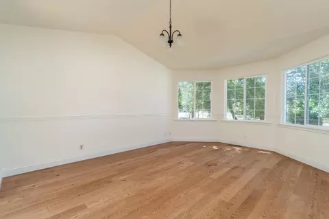 Living - 535 Sunny Oak Ct, Murphys, CA 95247 photo 1 of 4