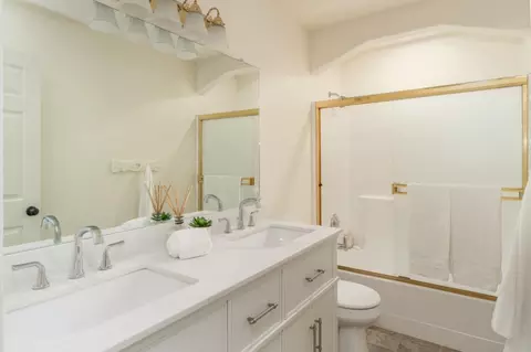 Bath - 535 Sunny Oak Ct, Murphys, CA 95247 photo 2 of 2