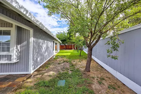 Exterior - 604 Rensselaer Ct, Merced, CA 95340 photo 7 of 18