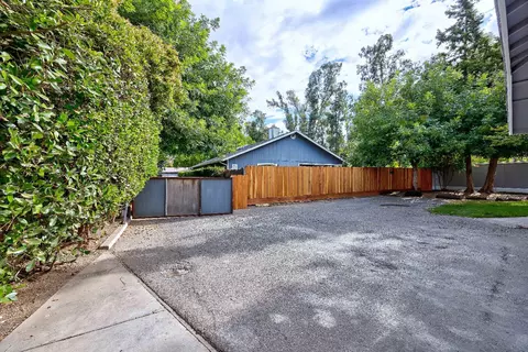 Exterior - 604 Rensselaer Ct, Merced, CA 95340 photo 15 of 18