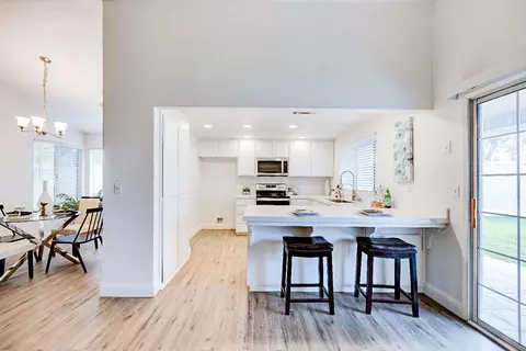 Kitchen - 604 Rensselaer Ct, Merced, CA 95340 photo 7 of 7