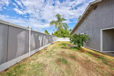 Exterior - 604 Rensselaer Ct, Merced, CA 95340 photo 9 of 18