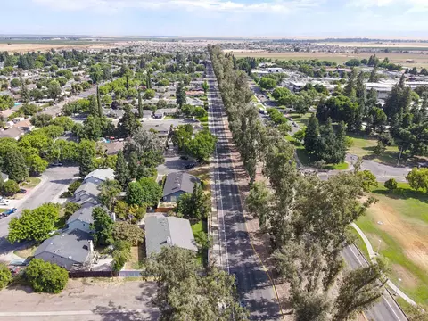 View/Area - 604 Rensselaer Ct, Merced, CA 95340 photo 8 of 19
