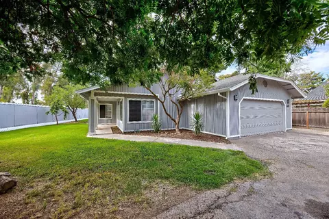 Exterior - 604 Rensselaer Ct, Merced, CA 95340 photo 2 of 18