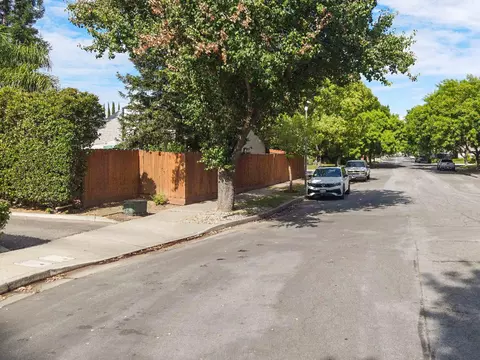Exterior - 604 Rensselaer Ct, Merced, CA 95340 photo 17 of 18