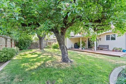 620 Violet St, Modesto, CA 95356 photo 41