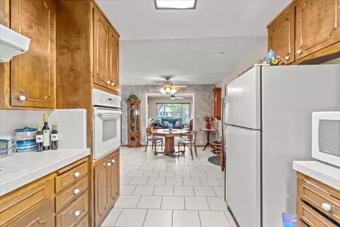 620 Violet St, Modesto, CA 95356 photo 9