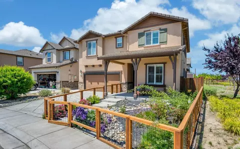 201 Amberwind Cir, Oakley, CA 94561 photo 3