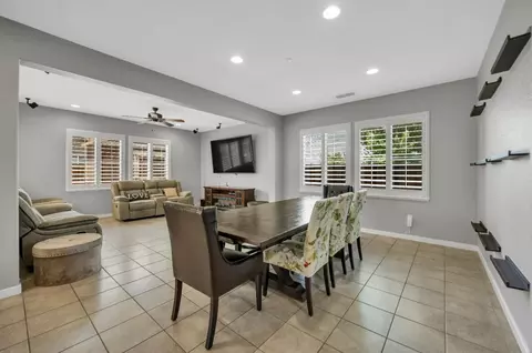 201 Amberwind Cir, Oakley, CA 94561 photo 11