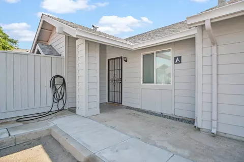 1321 Claus Rd, Modesto, CA 95355 photo 2