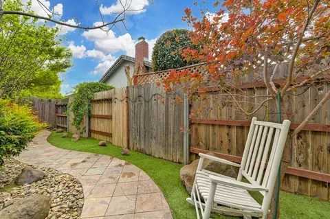 Exterior - 943 Ranch Rd, Galt, CA 95632 photo 13 of 16