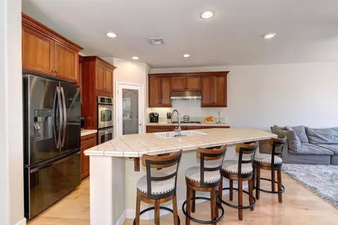 Kitchen - 3723 Gresham Ln, Sacramento, CA 95835 photo 1 of 7