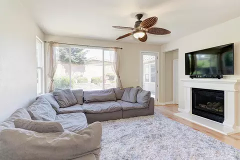 Living - 3723 Gresham Ln, Sacramento, CA 95835 photo 5 of 5