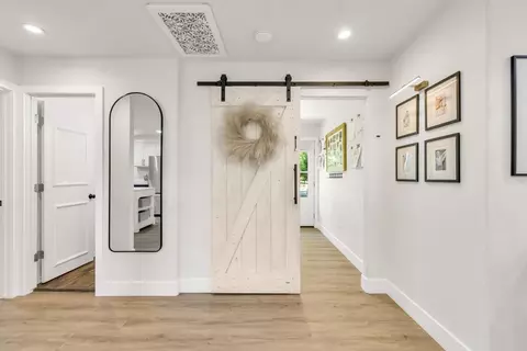 Entry Way - 13405 Apple Rd, Wilton, CA 95693 photo 7 of 8