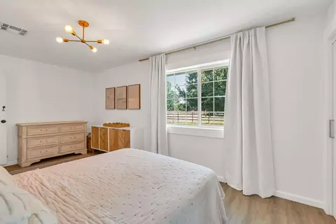 Bedroom - 13405 Apple Rd, Wilton, CA 95693 photo 8 of 8