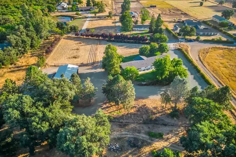 View/Area - 13405 Apple Rd, Wilton, CA 95693 photo 7 of 9