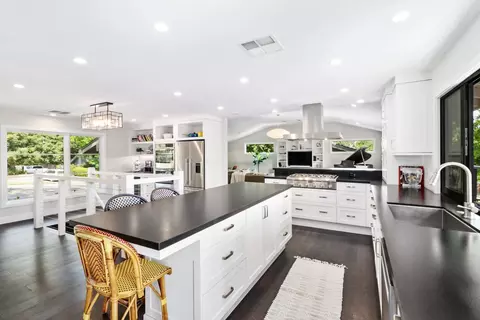 Kitchen - 1181 Jacob Ln, Carmichael, CA 95608 photo 4 of 8