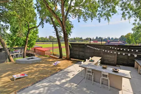 Exterior - 1181 Jacob Ln, Carmichael, CA 95608 photo 9 of 25