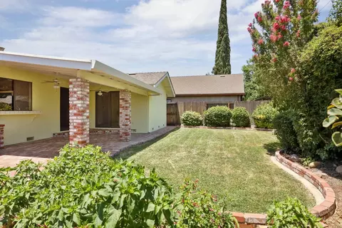 Exterior - 1364 Lincoln Blvd, Tracy, CA 95376 photo 6 of 9
