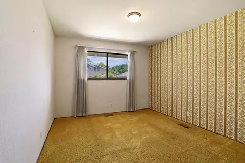 Bedroom - 1364 Lincoln Blvd, Tracy, CA 95376 photo 3 of 5