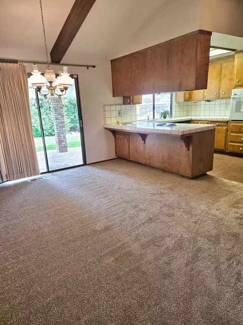 Dining - 1364 Lincoln Blvd, Tracy, CA 95376 photo 1 of 1