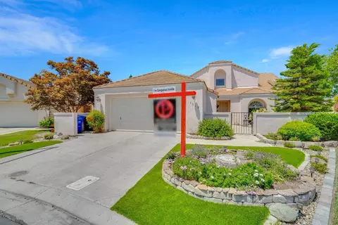 Exterior - 1012 Copper Bridge Ct, Modesto, CA 95355 photo 10 of 11