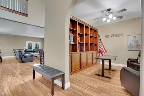 Entry Way - 1108 Pleasant Bay Dr, Ripon, CA 95366 photo 2 of 3