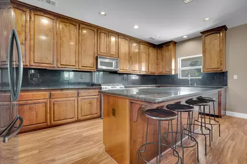 Kitchen - 1108 Pleasant Bay Dr, Ripon, CA 95366 photo 2 of 3