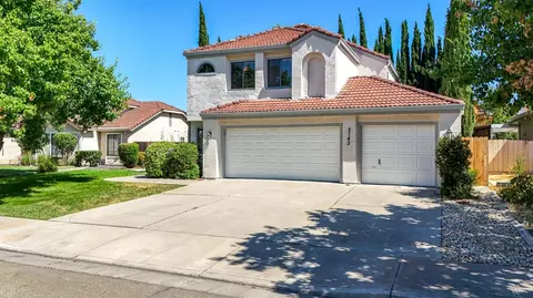 2145 Foothill Ranch Dr, Tracy, CA 95377 photo 2