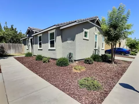 1485 Autry Way, Merced, CA 95348 photo 2