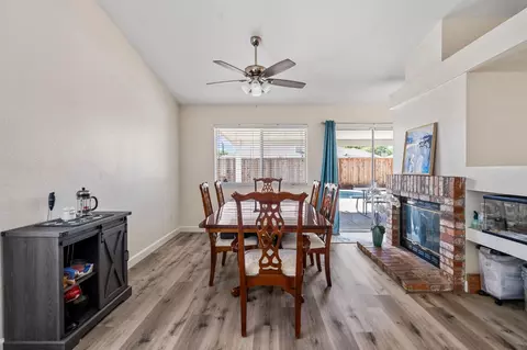 16251 Williamstowne Dr, Lathrop, CA 95330 photo 17