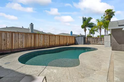 16251 Williamstowne Dr, Lathrop, CA 95330 photo 30