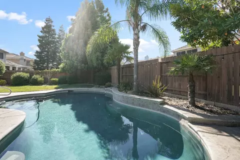Exterior - 382 John Kamps Way, Ripon, CA 95366 photo 3 of 3