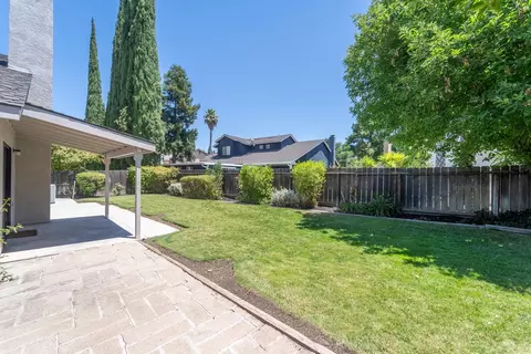 Exterior - 2300 Spring Water Dr, Modesto, CA 95355 photo 5 of 7