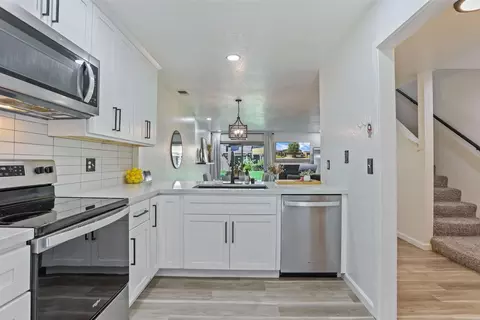 4933 Grouse Run Dr, Stockton, CA 95207