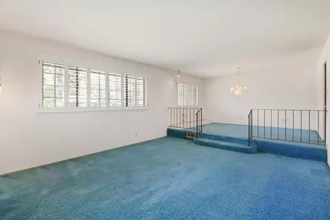 Living - 5260 Marione Dr, Carmichael, CA 95608 photo 2 of 9