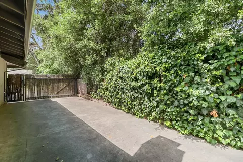 Exterior - 5260 Marione Dr, Carmichael, CA 95608 photo 11 of 15
