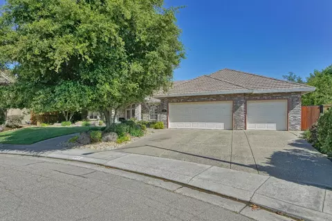 2051 Tyler Way, Lodi, CA 95242 photo 3