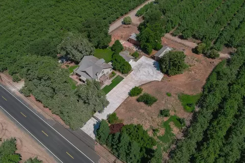 View/Area - 9319 E Whitmore Ave, Hughson, CA 95326 photo 2 of 4