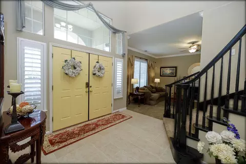 Entry Way - 3609 Plaudit Dr, Modesto, CA 95355 photo 5 of 8