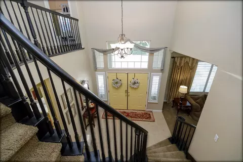 Entry Way - 3609 Plaudit Dr, Modesto, CA 95355 photo 4 of 8