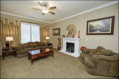 Living - 3609 Plaudit Dr, Modesto, CA 95355 photo 2 of 14