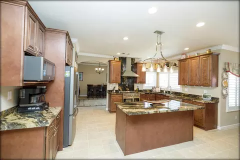 Kitchen - 3609 Plaudit Dr, Modesto, CA 95355 photo 3 of 9
