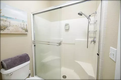 Bath - 3609 Plaudit Dr, Modesto, CA 95355 photo 3 of 12