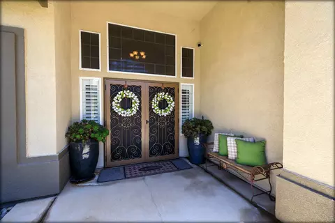Entry Way - 3609 Plaudit Dr, Modesto, CA 95355 photo 1 of 8